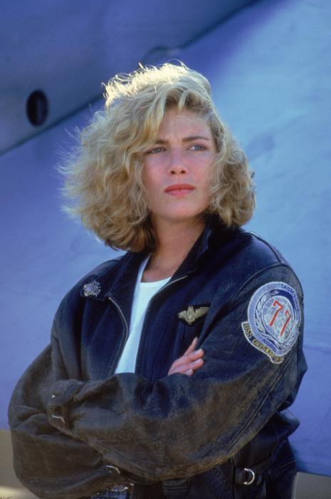 Kelly McGillis در صحنه فیلم سینمایی تاپ گان