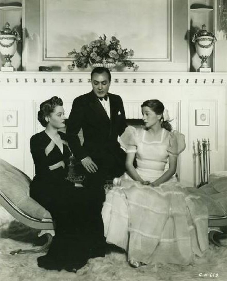 Alexis Smith در صحنه فیلم سینمایی The Constant Nymph به همراه Charles Boyer و جون فونتین