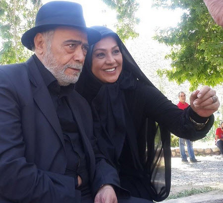 نسرین مقانلو در پشت صحنه سریال تلویزیونی تنهایی لیلا به همراه اکبر زنجان‌پور
