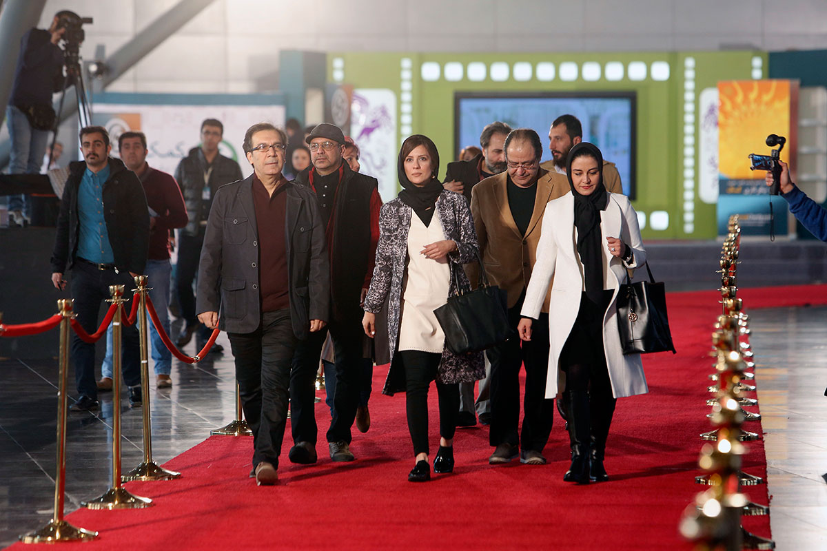 سعید شهرام در صحنه فیلم سینمایی گیتا به همراه مریلا زارعی، مسعود مددی و سارا بهرامی