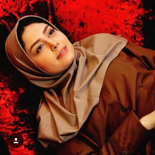 تصویری شخصی از دیبا زاهدی، بازیگر سینما و تلویزیون