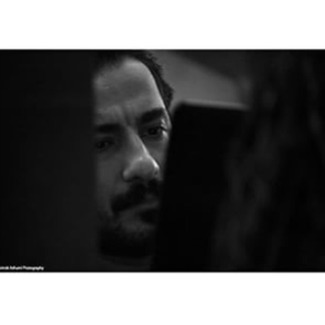 تصویری شخصی از نوید محمدزاده، بازیگر و کارگردان سینما و تلویزیون