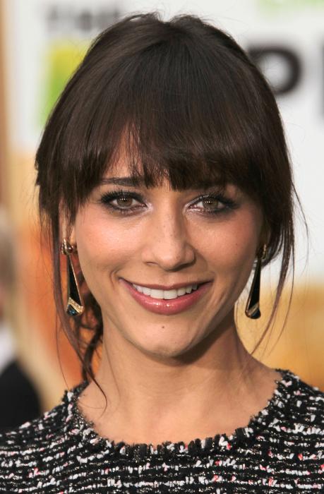 Rashida Jones در صحنه فیلم سینمایی ماپت ها