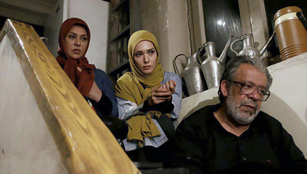  سریال تلویزیونی سفر در خانه با حضور نسرین مقانلو، حسن پورشیرازی و شهرزاد کمال‌زاده