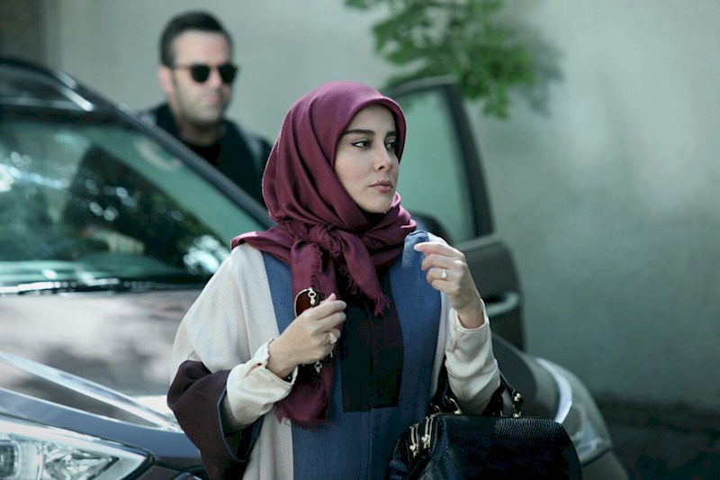 آشا محرابی در صحنه سریال تلویزیونی هشت و نیم دقیقه