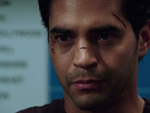  سریال تلویزیونی Gang Related به کارگردانی Allison Anders و Richard J. Lewis و Nick Gomez و Allen Hughes و Nelson McCormick و Félix Enríquez Alcalá و David Boyd و Milan Cheylov و Michael Offer و Christopher Misiano