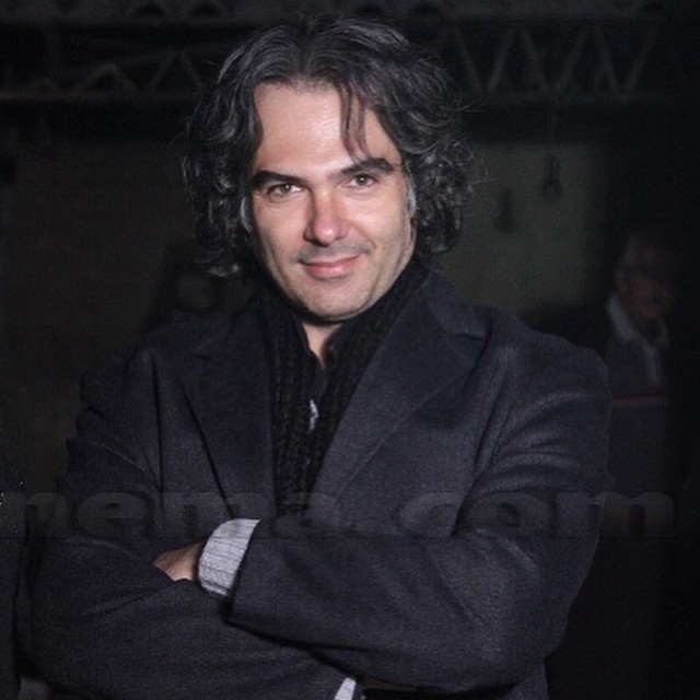 تصویری شخصی از کوروش تهامی، بازیگر سینما و تلویزیون