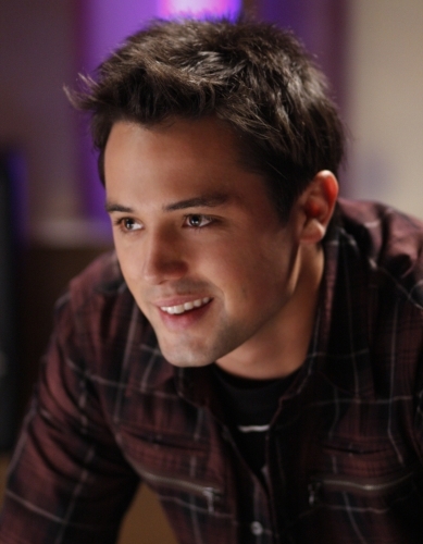 Stephen Colletti در صحنه سریال تلویزیونی یک تپه درخت