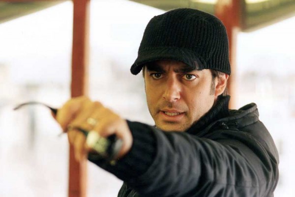  فیلم سینمایی کلاغ پر به کارگردانی شهرام شاه‌حسینی