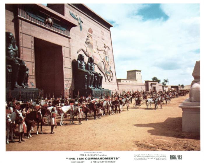  فیلم سینمایی ده فرمان به کارگردانی Cecil B. DeMille