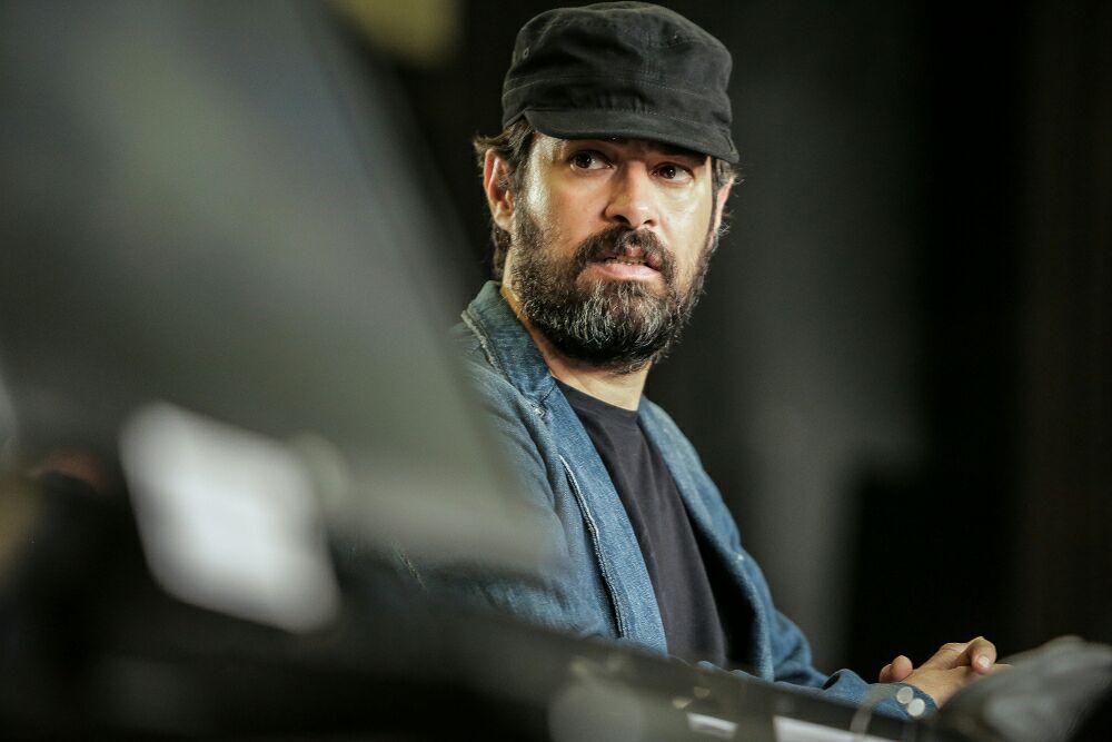 سید‌شهاب حسینی در صحنه فیلم سینمایی لابی
