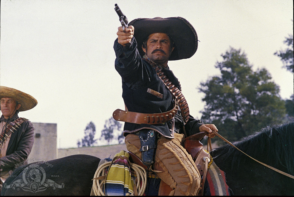  فیلم سینمایی هفت سوار دلاور به کارگردانی George McCowan