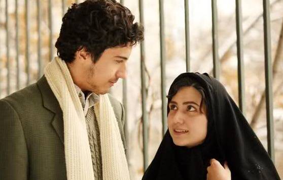 مهرداد صدیقیان در صحنه فیلم سینمایی حیران به همراه باران کوثری