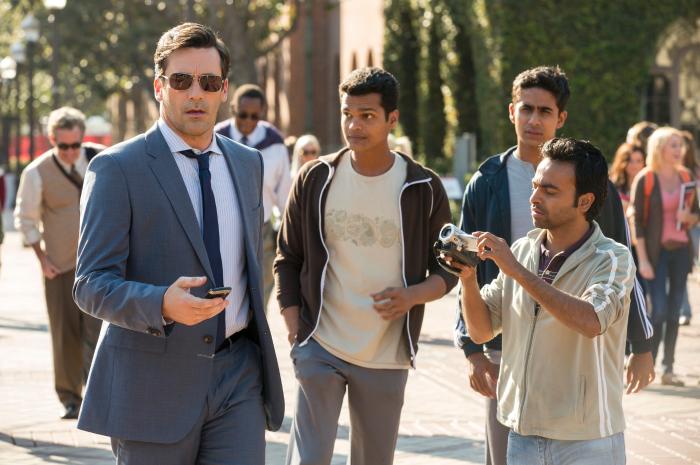 Madhur Mittal در صحنه فیلم سینمایی Million Dollar Arm به همراه Pitobash، Suraj Sharma و Jon Hamm