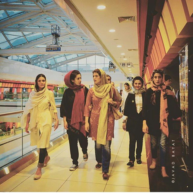 تصویری شخصی از شبنم مقدمی، بازیگر و کارشناس سینما و تلویزیون