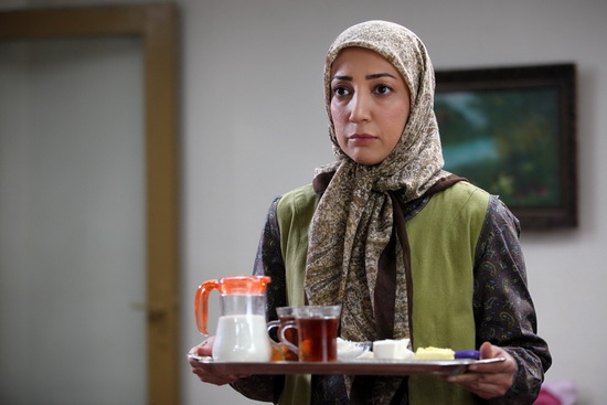 نگار عابدی در صحنه سریال تلویزیونی پادری