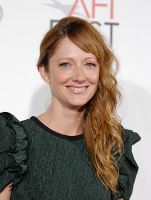 جودی گریر در صحنه فیلم سینمایی عشق و داروهای دیگر