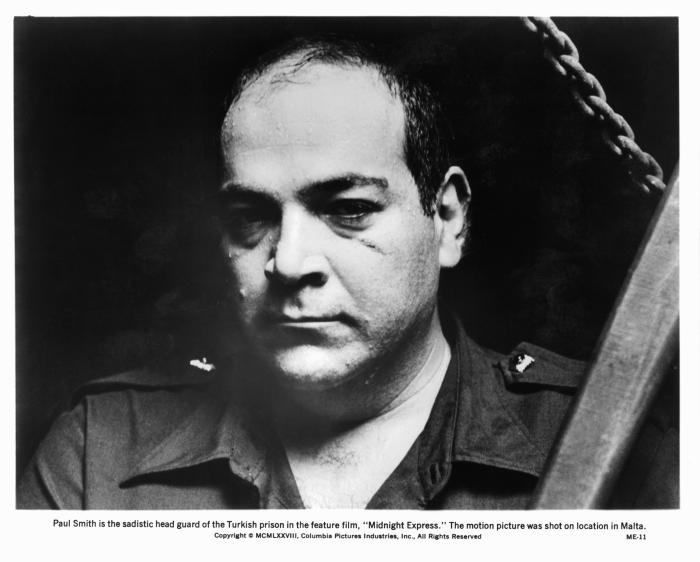 Paul L. Smith در صحنه فیلم سینمایی قطار سریع السیر نیمه شب