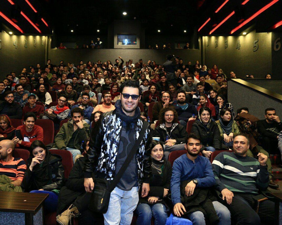 جواد عزتی در اکران افتتاحیه فیلم سینمایی لاتاری