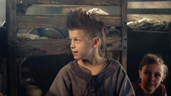 Jacob Buster در صحنه فیلم سینمایی The Christmas Dragon
