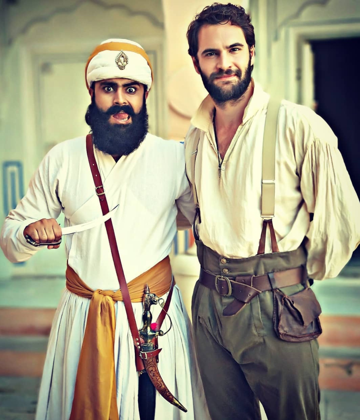 Tom Bateman در صحنه سریال تلویزیونی Beecham House