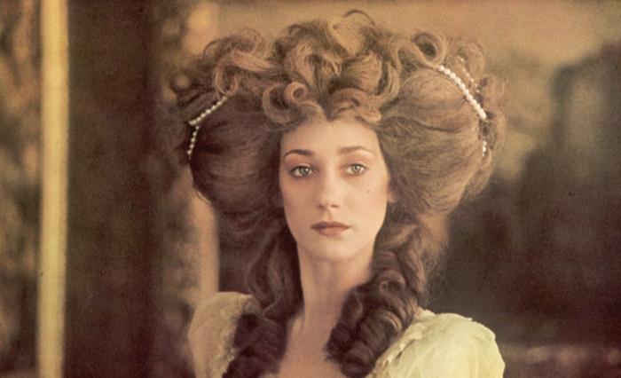 Marisa Berenson در صحنه فیلم سینمایی بری لیندون