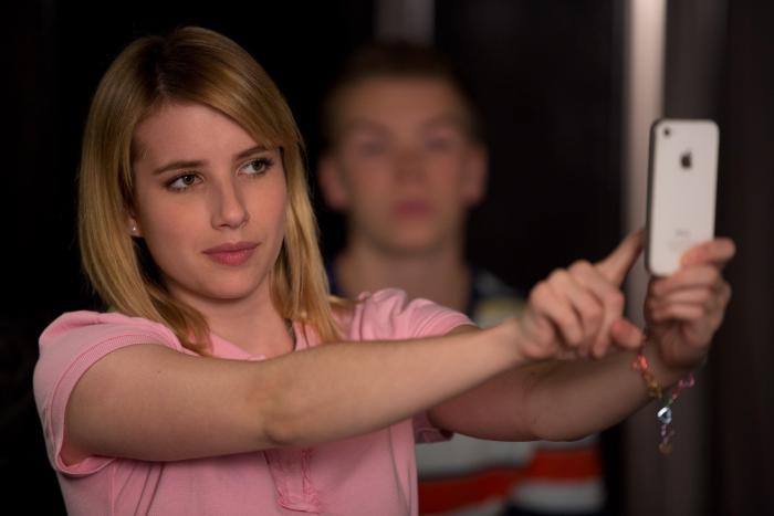 ویل پولتر در صحنه فیلم سینمایی ما میلرها هستیم به همراه Emma Roberts