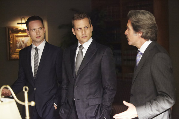  سریال تلویزیونی کت پوشها با حضور Gary Cole، Gabriel Macht و Patrick J. Adams