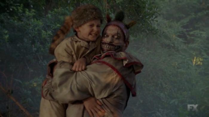 Major Dodson در صحنه سریال تلویزیونی داستان ترسناک آمریکایی