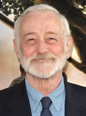 John Mahoney در صحنه فیلم سینمایی Flipped