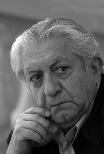 تصویری شخصی از عزت‌الله انتظامی، بازیگر و نویسنده سینما و تلویزیون