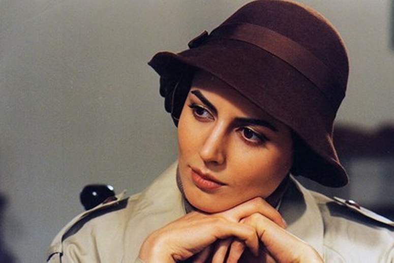 لیلا حاتمی در صحنه سریال تلویزیونی کیف انگلیسی