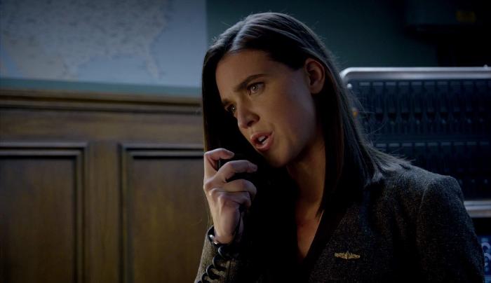 Marissa Neitling در صحنه سریال تلویزیونی آخرین کشتی