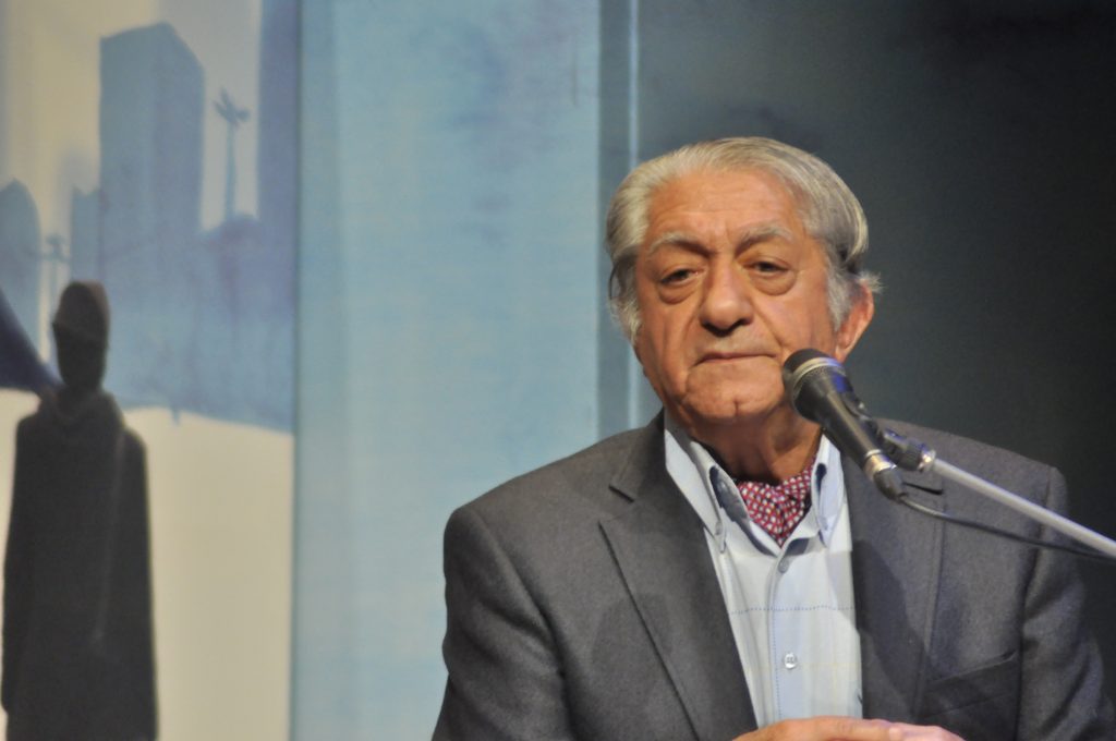 تصویری شخصی از عزت‌الله انتظامی، بازیگر و نویسنده سینما و تلویزیون