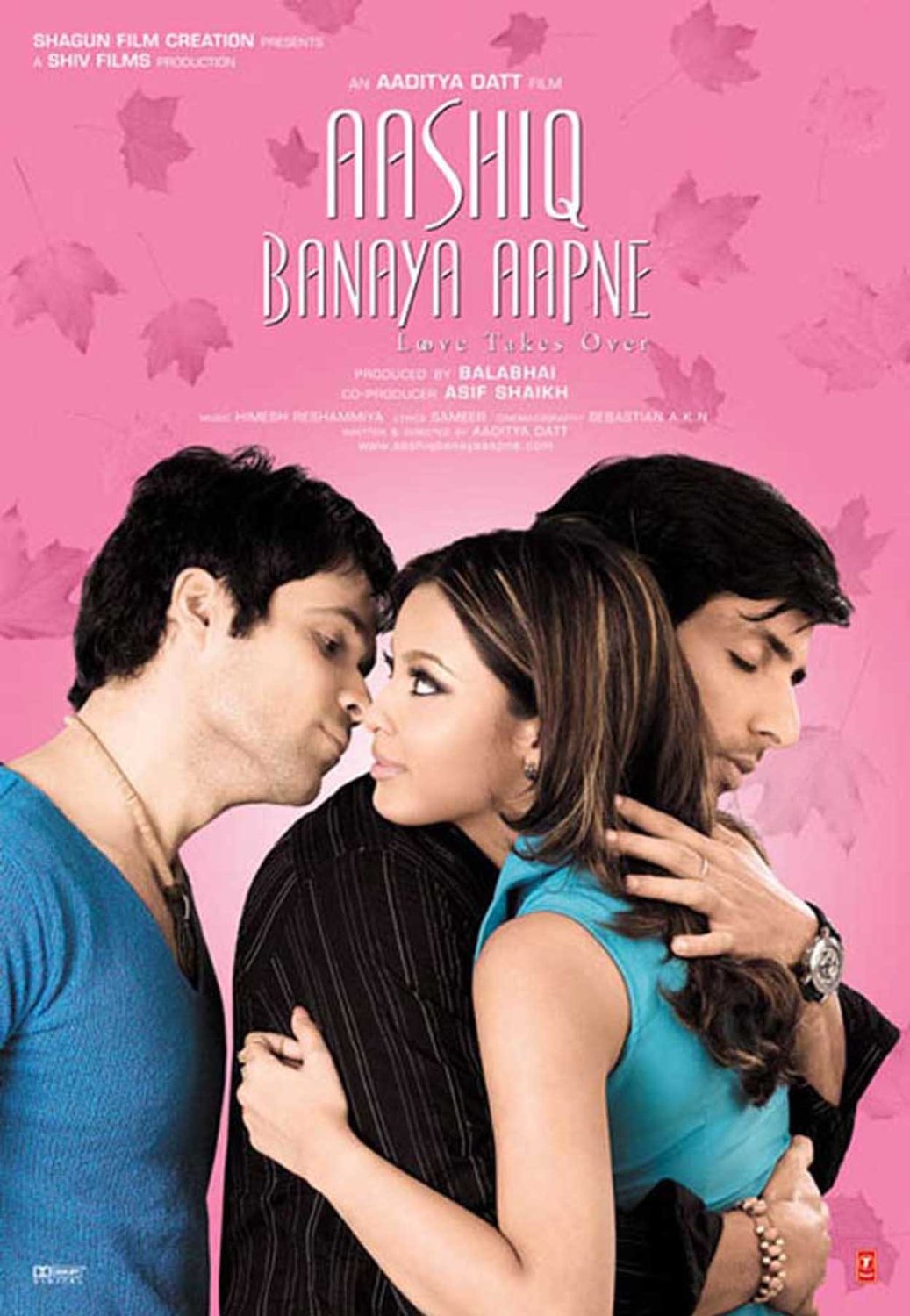 Emraan Hashmi در صحنه فیلم سینمایی Aashiq Banaya Aapne: Love Takes Over به همراه Tanushree Dutta و Sonu Sood