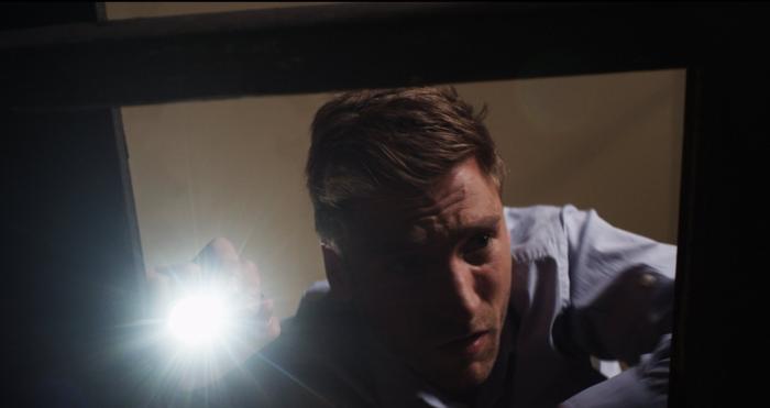  فیلم سینمایی 2 Bedroom 1 Bath به کارگردانی Stanley Yung