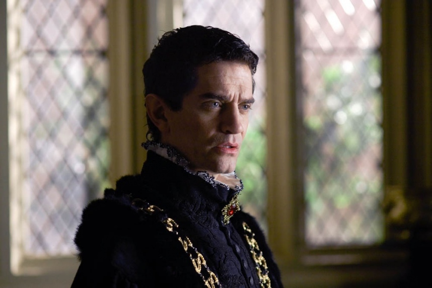 جیمز فرین در صحنه سریال تلویزیونی The Tudors
