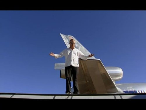 Adam Savage در صحنه سریال تلویزیونی افسانه زدایان