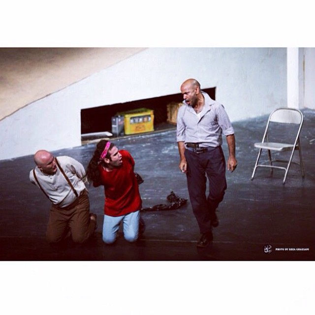 تصویری شخصی از هوتن شکیبا، بازیگر و گوینده سینما و تلویزیون