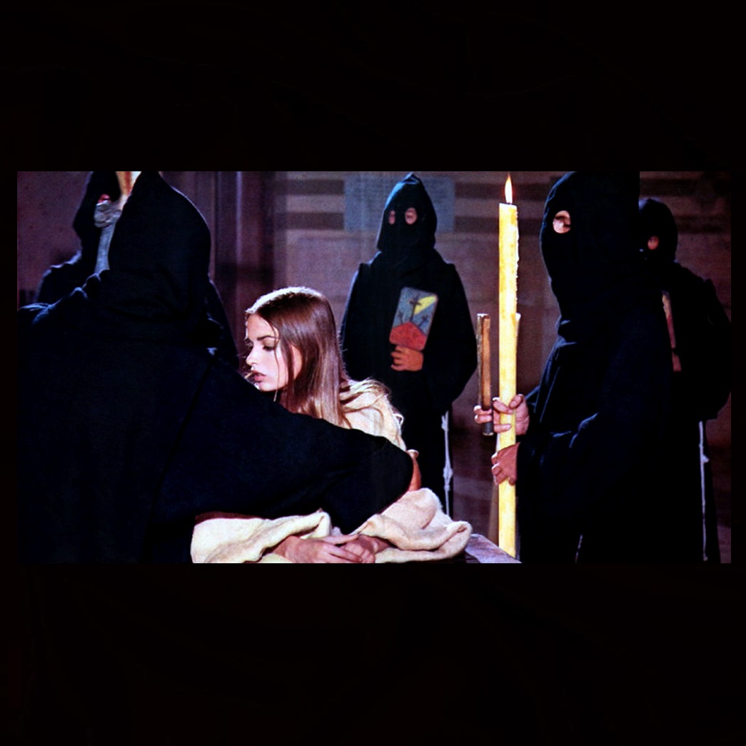 Adrienne Larussa در صحنه فیلم سینمایی The Conspiracy of Torture