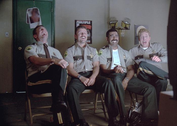 Paul Soter در صحنه فیلم سینمایی Super Troopers به همراه Erik Stolhanske، Jay Chandrasekhar و Steve Lemme
