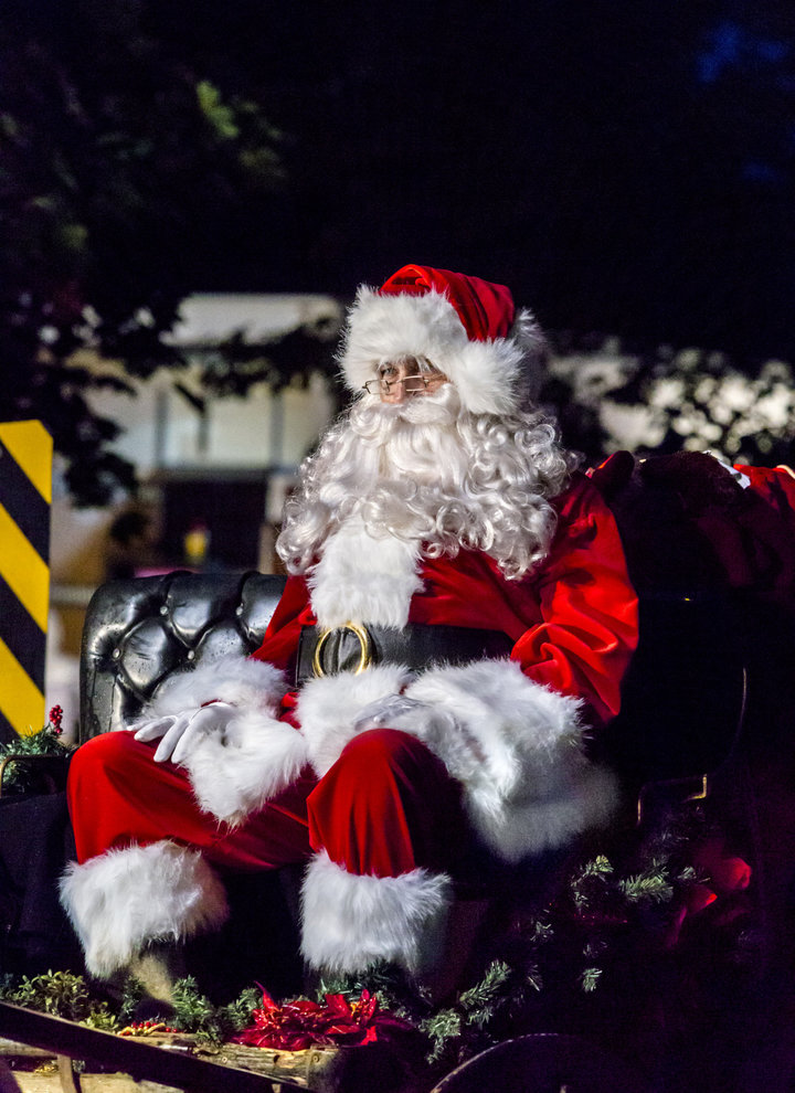  فیلم سینمایی Finding Father Christmas به کارگردانی Terry Ingram