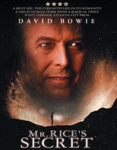 David Bowie در صحنه فیلم سینمایی Mr. Rice's Secret