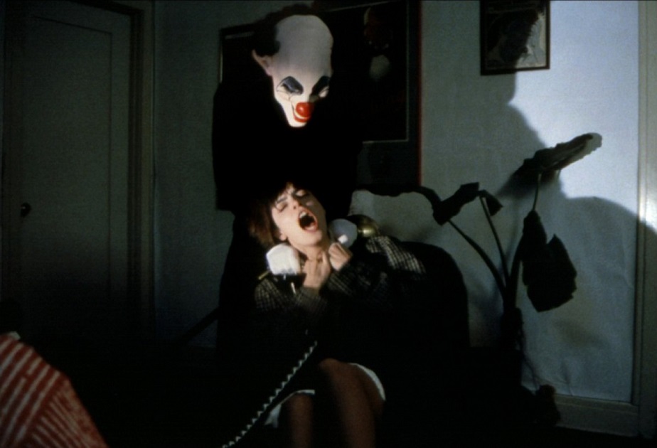  فیلم سینمایی Out of the Dark به کارگردانی Michael Schroeder