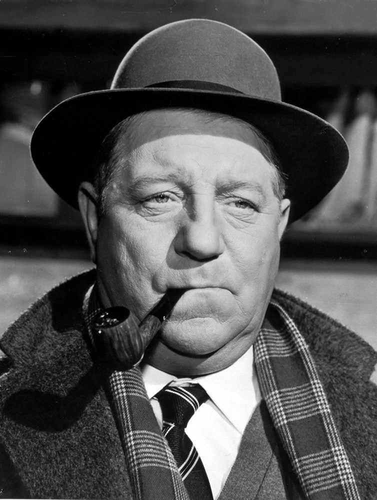  فیلم سینمایی Maigret and the St. Fiacre Case با حضور Jean Gabin