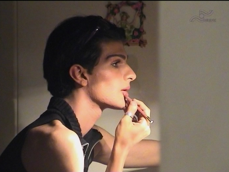  فیلم سینمایی گاهی اتفاق می‎افتد به کارگردانی شراره عطاری