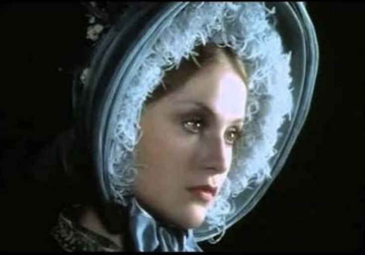ایزابل هوپر در صحنه فیلم سینمایی Lady of the Camelias