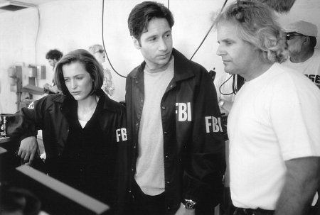  فیلم سینمایی The Making of 'The X Files: Fight the Future' با حضور دیوید دوکاونی و جیلین اندرسون