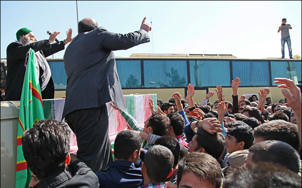 پشت صحنه سریال تلویزیونی معراجی‌ها به کارگردانی مسعود ده‌نمکی