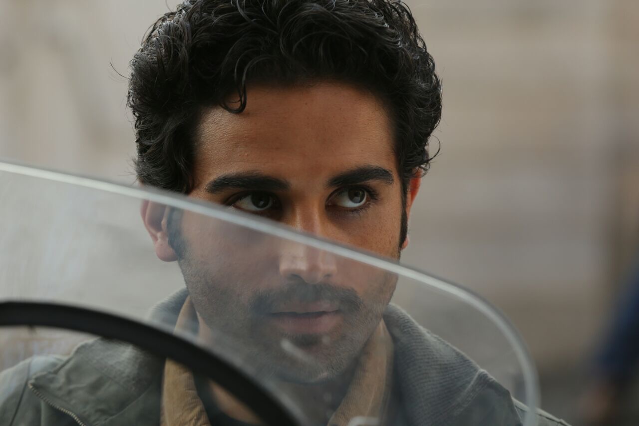آرمان درویش در صحنه فیلم سینمایی چهارشنبه